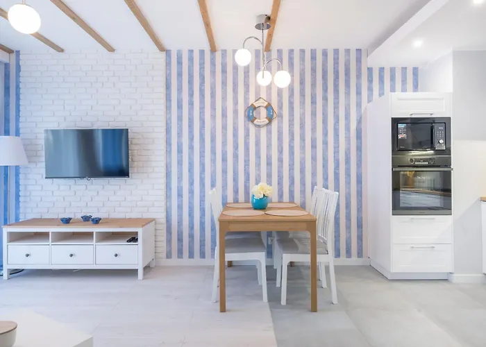 Kapitanski By Go Appartamento Danzica