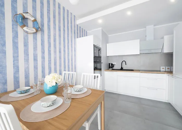 Kapitanski By Go Appartamento Danzica